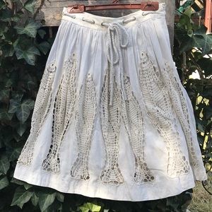 Anthropologie Floreat skirt  with crochet fish